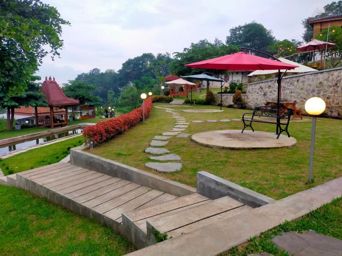 Joglo Kumpul Resort Cangkiran Εξωτερικό φωτογραφία