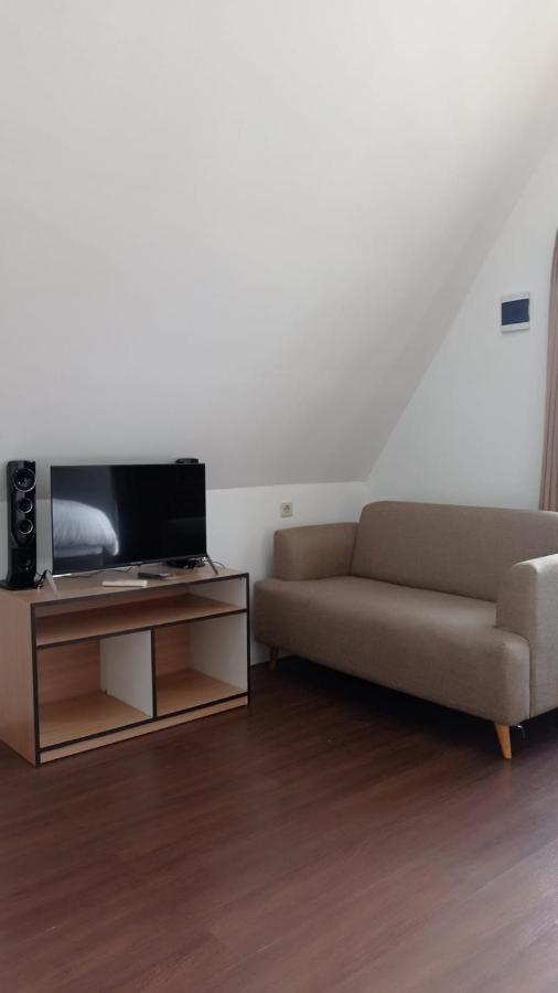 Joglo Kumpul Resort Cangkiran Εξωτερικό φωτογραφία
